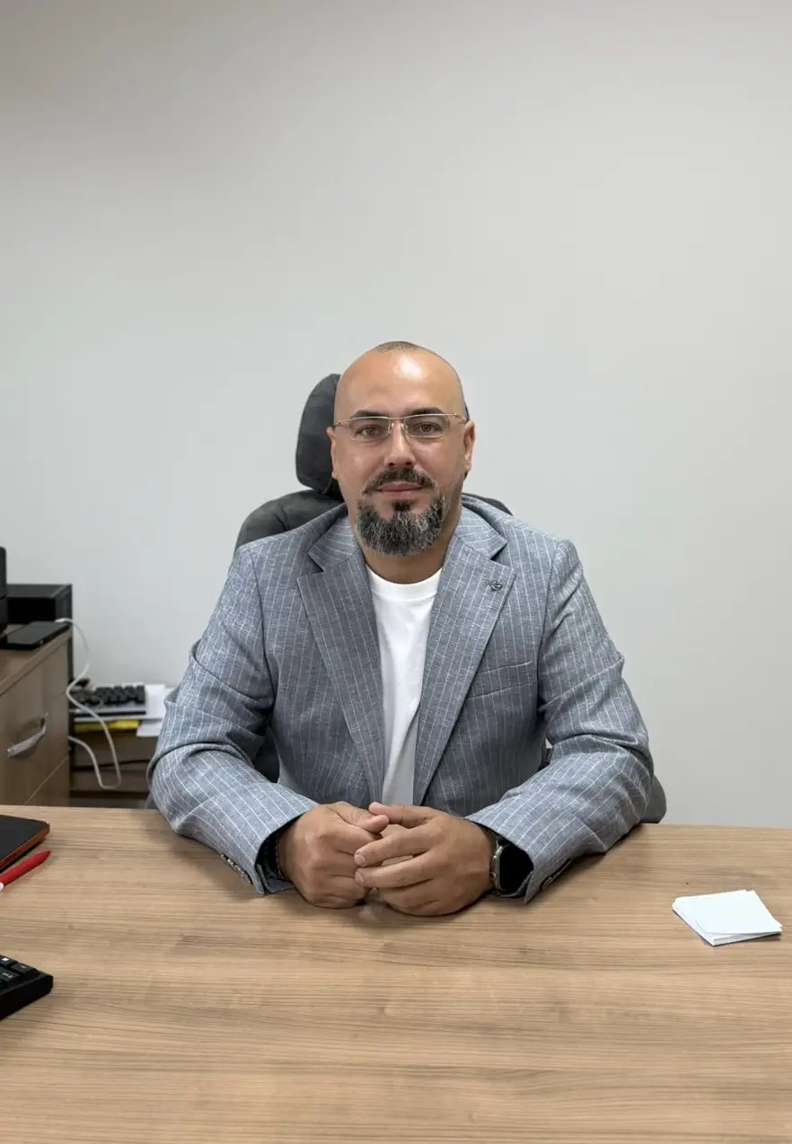 Dr. Yaşar Candan